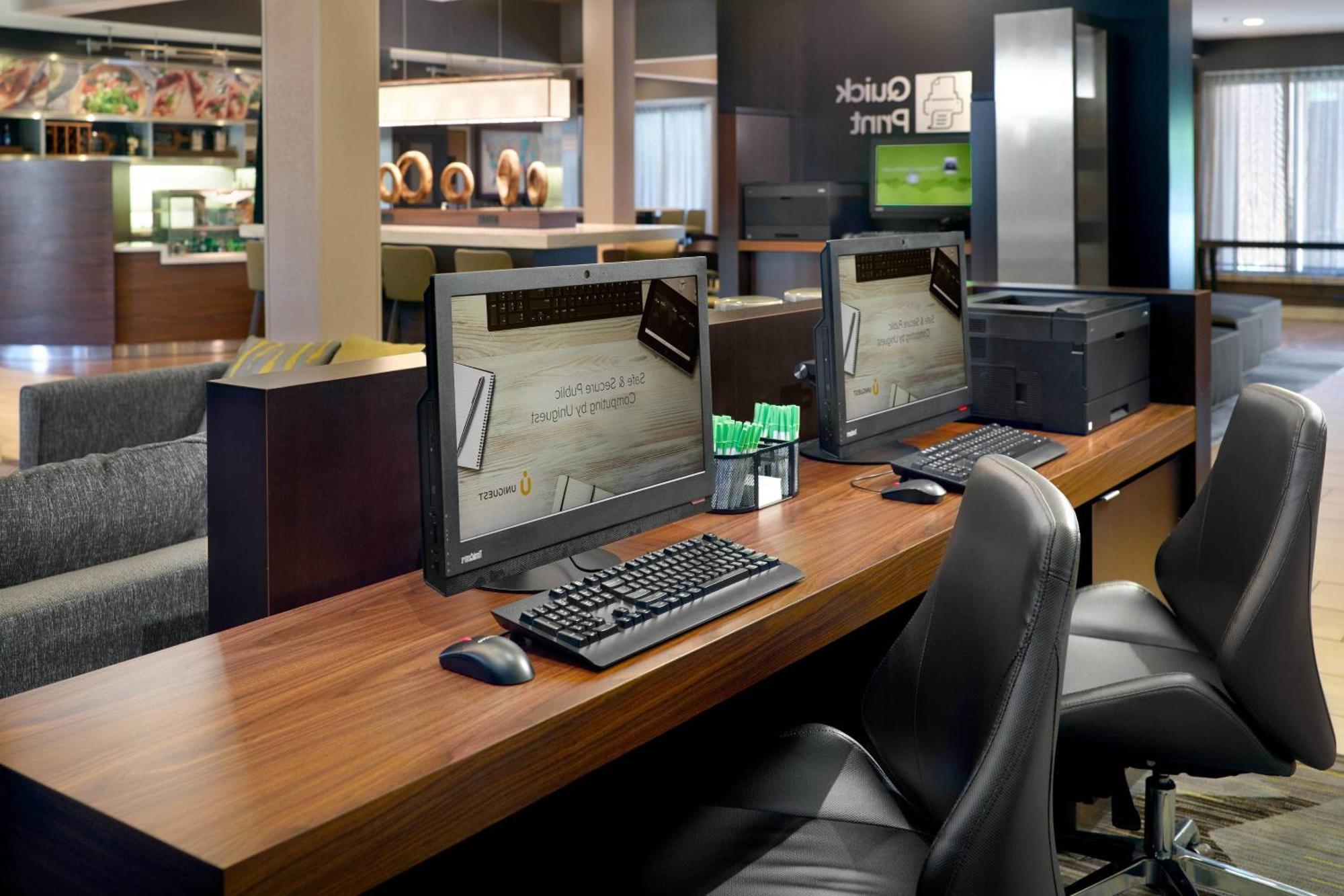 מלון Courtyard By Marriott מאקון מראה חיצוני תמונה