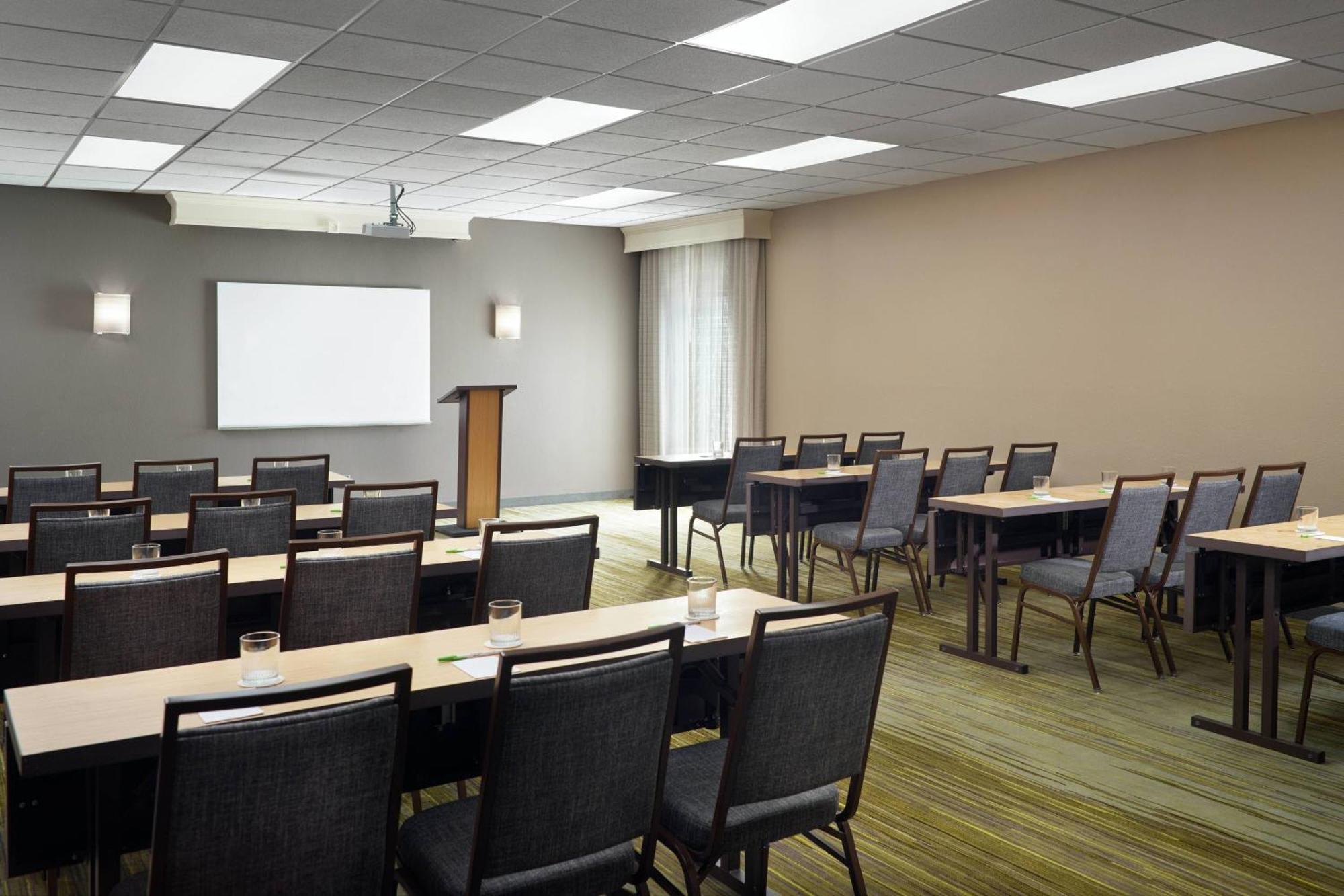 מלון Courtyard By Marriott מאקון מראה חיצוני תמונה